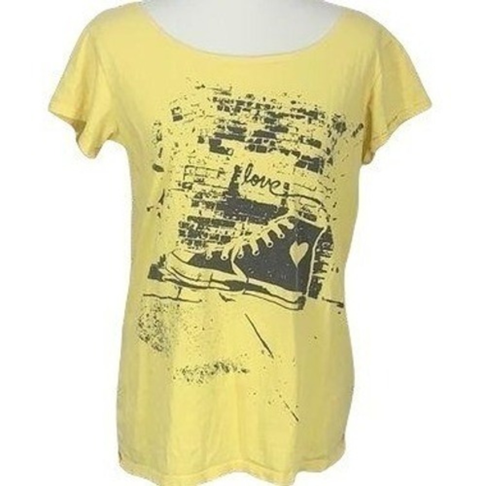 Wet Seal Yellow Graphic Tee Open Twist Back Sneaker Love Heart Cotton XL